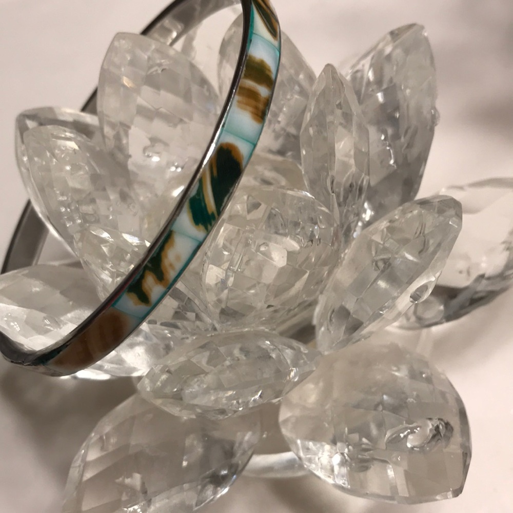 Vintage Shell bangle